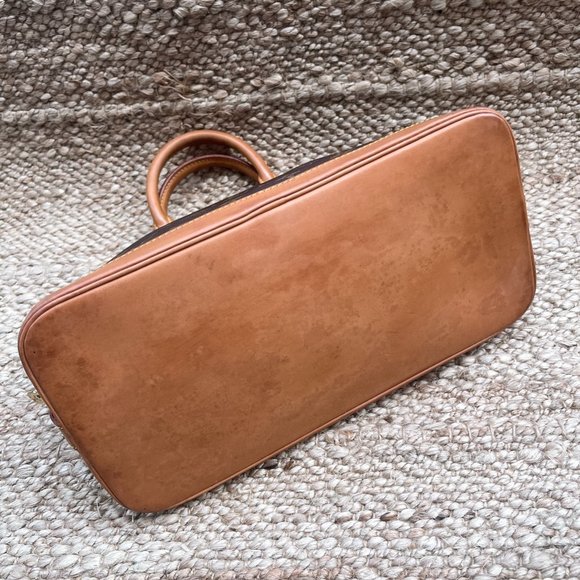 Louis Vuitton Monogram Alma PM - Picture 5 of 7